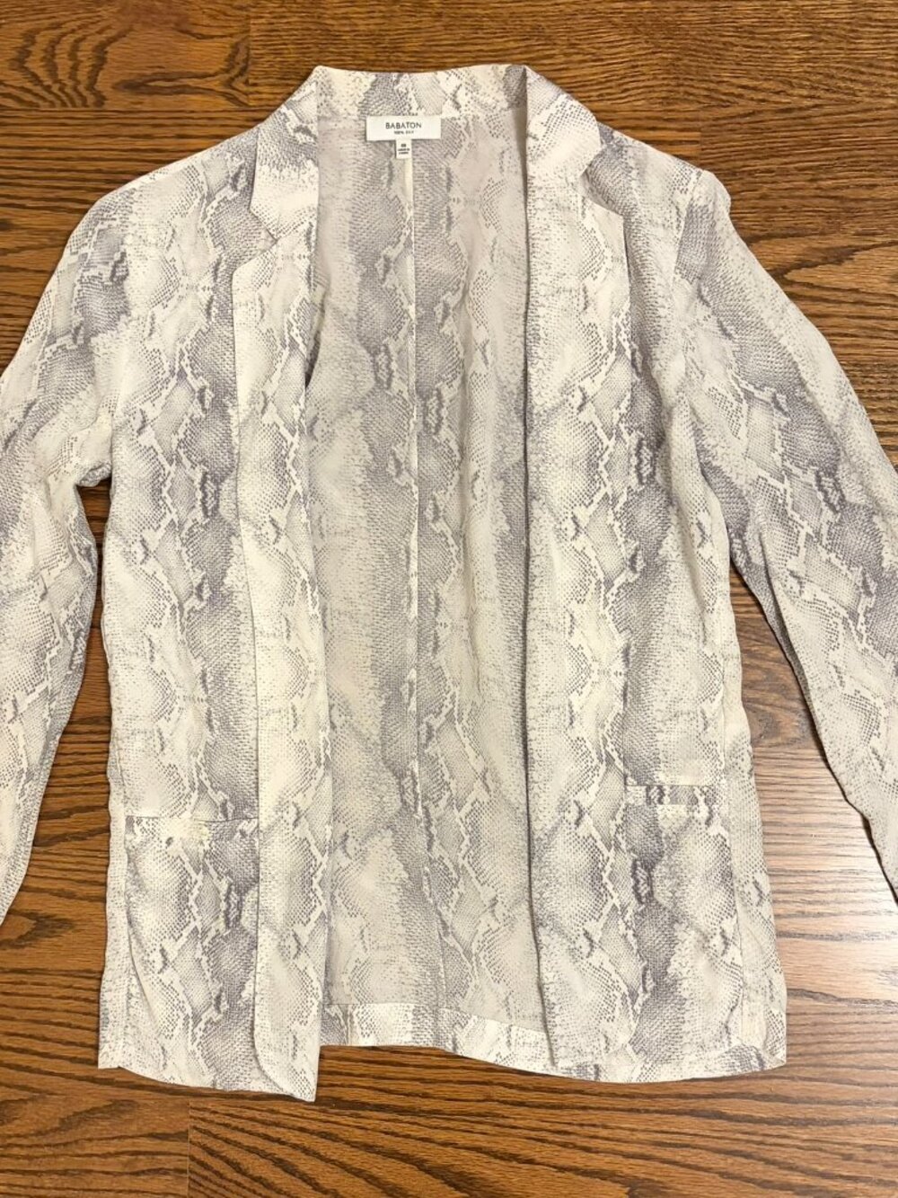 Babaton Python Print Light Blazer - Picture 3 of 7